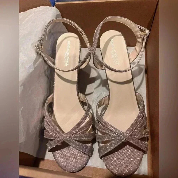 Benjamin Walk TOUCH UPS Maeve Glittery Block Heel Sandals Champagne Size 12 - Picture 4 of 5